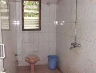 Hotel Indrayani Alandi Екстер'єр фото